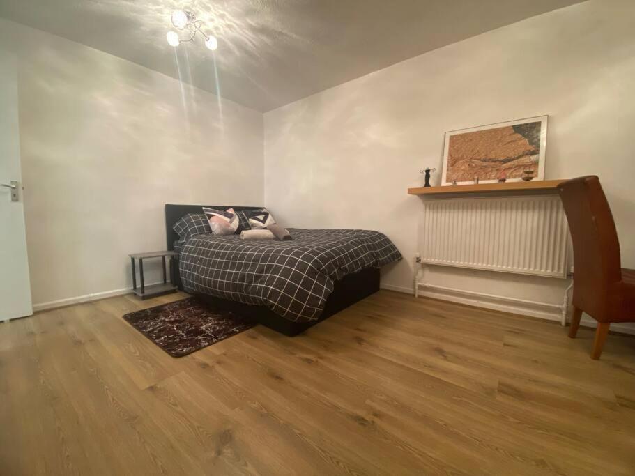 2 Bedroom Flat Camberwell Grove London Exterior foto